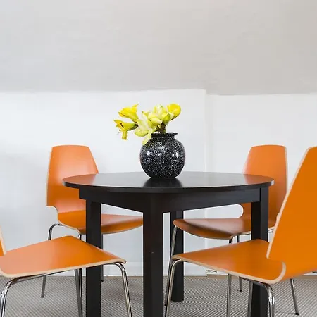 Copenhagen Airport Apartments *